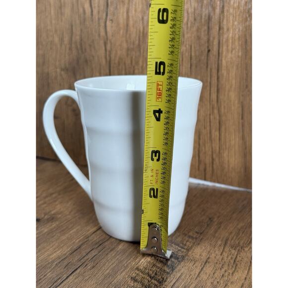 Gorham Modern Groove (All White ) Mug 4 1/8 Bone China Basic - Picture 2 of 4